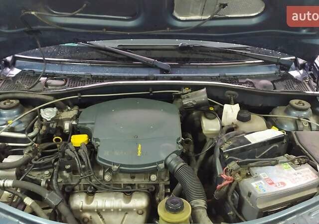 Дачия Logan MCV, объемом двигателя 1.6 л и пробегом 193 тыс. км за 5600 $, фото 6 на Automoto.ua