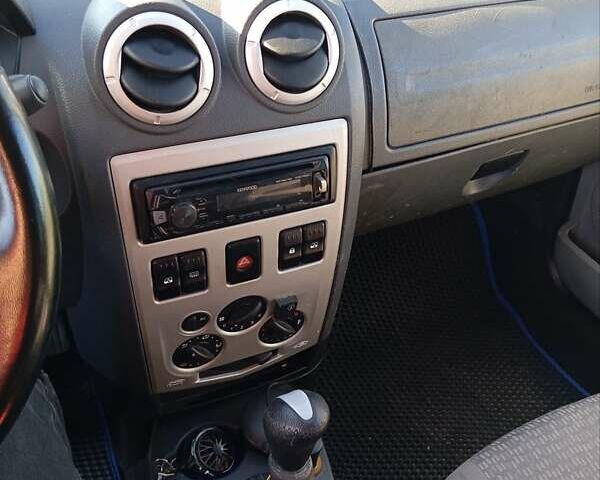 Дачия Logan MCV, объемом двигателя 1.6 л и пробегом 293 тыс. км за 5000 $, фото 9 на Automoto.ua