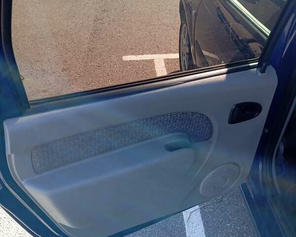 Дачия Logan MCV, объемом двигателя 1.6 л и пробегом 293 тыс. км за 5000 $, фото 11 на Automoto.ua