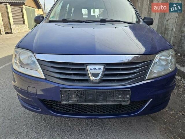Дачия Logan MCV, объемом двигателя 1.6 л и пробегом 200 тыс. км за 5200 $, фото 2 на Automoto.ua