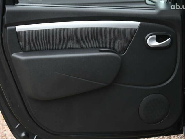 Дачия Logan MCV, объемом двигателя 1.6 л и пробегом 109 тыс. км за 5950 $, фото 25 на Automoto.ua