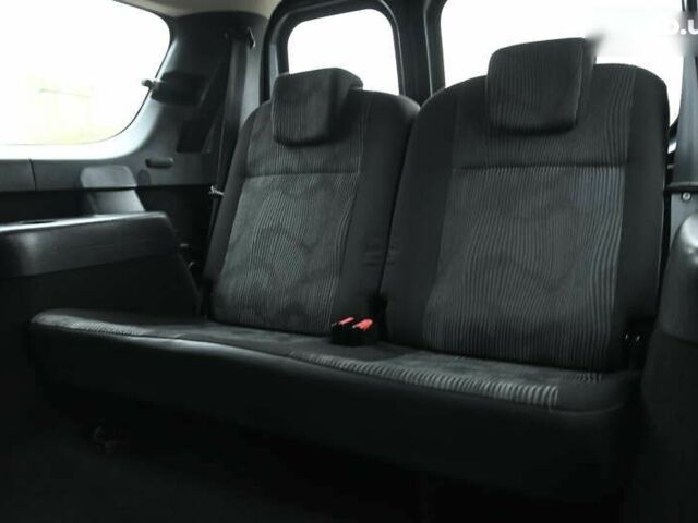 Дачия Logan MCV, объемом двигателя 1.6 л и пробегом 109 тыс. км за 5950 $, фото 28 на Automoto.ua