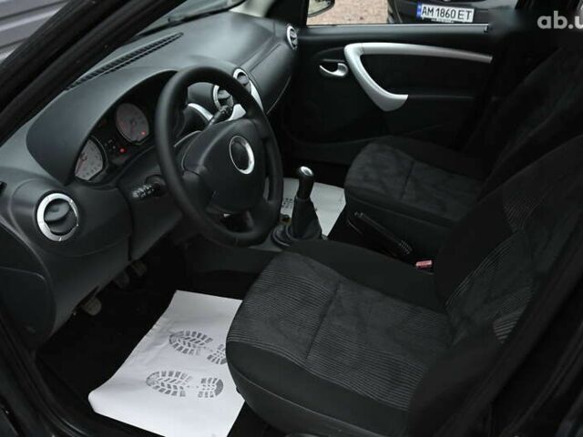 Дачия Logan MCV, объемом двигателя 1.6 л и пробегом 109 тыс. км за 5950 $, фото 18 на Automoto.ua