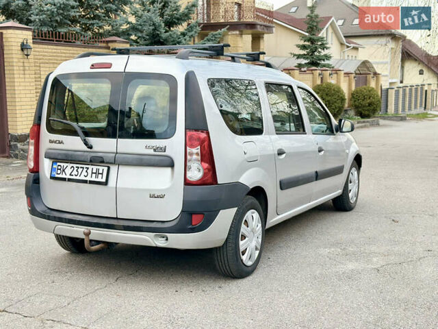 Сірий Дачія Logan MCV, об'ємом двигуна 1.6 л та пробігом 202 тис. км за 4400 $, фото 5 на Automoto.ua