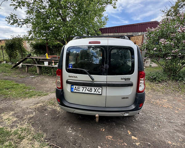 Серый Дачия Logan MCV, объемом двигателя 1.6 л и пробегом 211 тыс. км за 4300 $, фото 13 на Automoto.ua