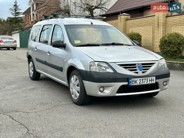 Сірий Дачія Logan MCV, об'ємом двигуна 1.6 л та пробігом 202 тис. км за 4400 $, фото 8 на Automoto.ua