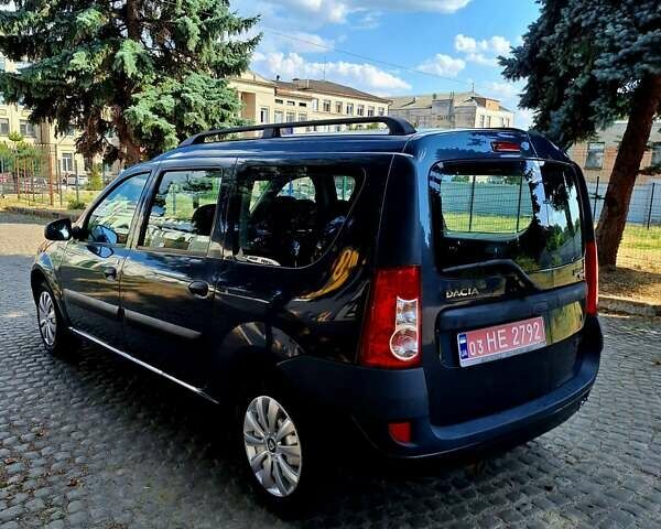 Серый Дачия Logan MCV, объемом двигателя 1.6 л и пробегом 170 тыс. км за 5700 $, фото 7 на Automoto.ua