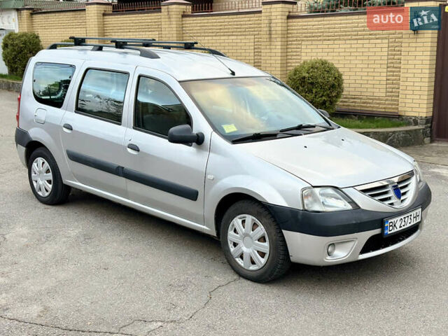Сірий Дачія Logan MCV, об'ємом двигуна 1.6 л та пробігом 202 тис. км за 4400 $, фото 7 на Automoto.ua