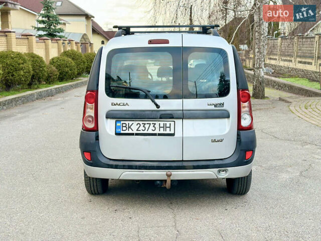 Сірий Дачія Logan MCV, об'ємом двигуна 1.6 л та пробігом 202 тис. км за 4400 $, фото 4 на Automoto.ua