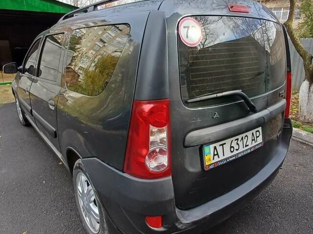 Серый Дачия Logan MCV, объемом двигателя 1.6 л и пробегом 126 тыс. км за 4300 $, фото 2 на Automoto.ua