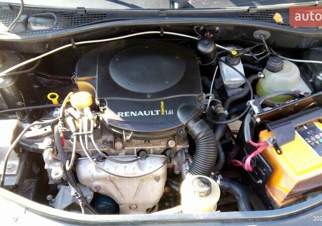 Дачія Logan MCV 2008 у Залещиках на Automoto.ua Сірий Дачія Logan MCV, об'ємом двигуна 1.6 л та пробігом 205 тис. км за 4500 $, фото 1 на Automoto.ua