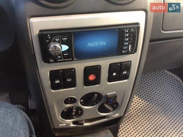 Дачия Logan MCV 2008 в Кривом Роге на Automoto.ua Серый Дачия Logan MCV, объемом двигателя 1.6 л и пробегом 273 тыс. км за 5900 $, фото 9 на Automoto.ua