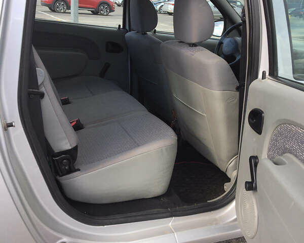 Дачия Logan MCV 2008 в Черновцах на Automoto.ua Серый Дачия Logan MCV, объемом двигателя 1.6 л и пробегом 110 тыс. км за 5450 $, фото 32 на Automoto.ua