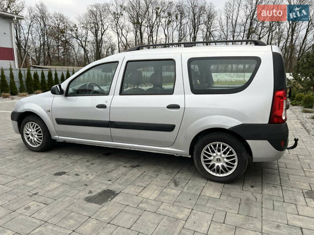 Серый Дачия Logan MCV, объемом двигателя 1.6 л и пробегом 245 тыс. км за 4999 $, фото 11 на Automoto.ua