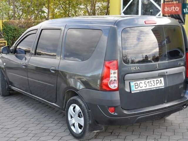 Серый Дачия Logan MCV, объемом двигателя 1.6 л и пробегом 248 тыс. км за 3200 $, фото 11 на Automoto.ua