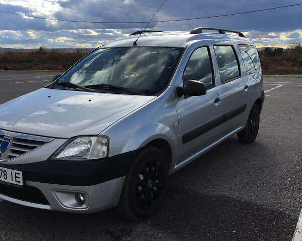 Дачия Logan MCV 2008 в Черновцах на Automoto.ua Серый Дачия Logan MCV, объемом двигателя 1.6 л и пробегом 110 тыс. км за 5450 $, фото 22 на Automoto.ua