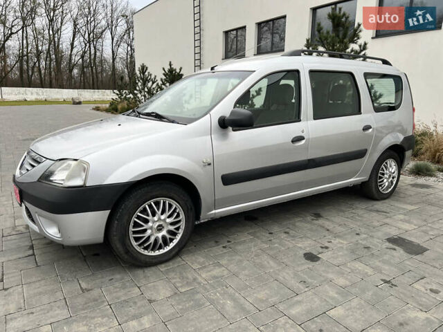 Серый Дачия Logan MCV, объемом двигателя 1.6 л и пробегом 245 тыс. км за 4999 $, фото 5 на Automoto.ua