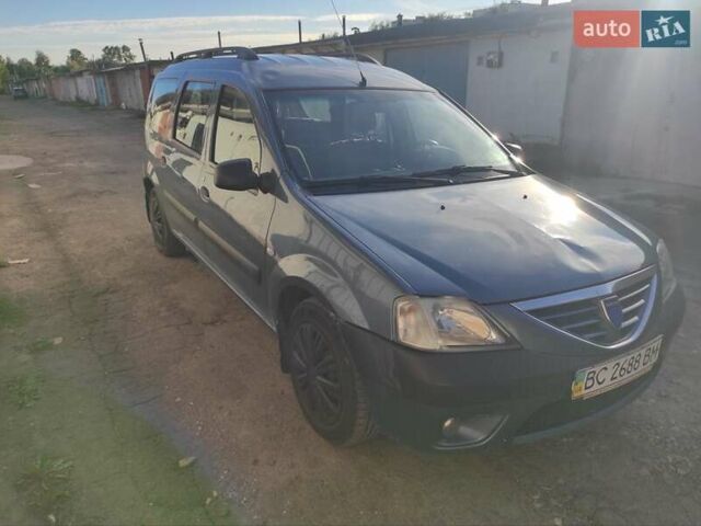 Серый Дачия Logan MCV, объемом двигателя 1.6 л и пробегом 188 тыс. км за 5000 $, фото 1 на Automoto.ua