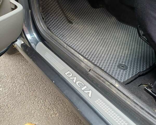 Серый Дачия Logan MCV, объемом двигателя 1.6 л и пробегом 126 тыс. км за 4300 $, фото 18 на Automoto.ua