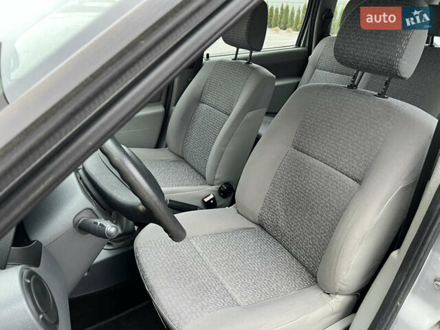 Серый Дачия Logan MCV, объемом двигателя 1.6 л и пробегом 245 тыс. км за 4999 $, фото 46 на Automoto.ua