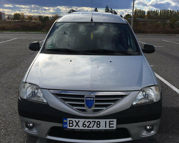 Дачия Logan MCV 2008 в Черновцах на Automoto.ua Серый Дачия Logan MCV, объемом двигателя 1.6 л и пробегом 110 тыс. км за 5450 $, фото 6 на Automoto.ua