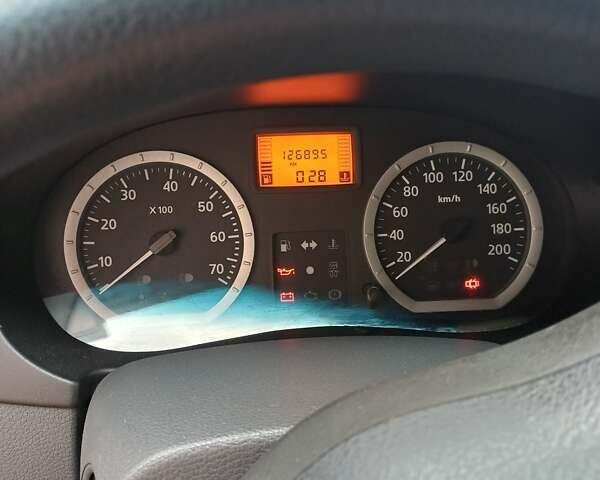 Серый Дачия Logan MCV, объемом двигателя 1.6 л и пробегом 126 тыс. км за 4300 $, фото 8 на Automoto.ua