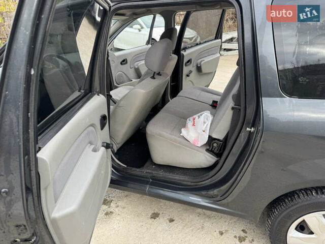 Дачія Logan MCV 2008 у Рівному на Automoto.ua Сірий Дачія Logan MCV, об'ємом двигуна 1.6 л та пробігом 167 тис. км за 4899 $, фото 13 на Automoto.ua