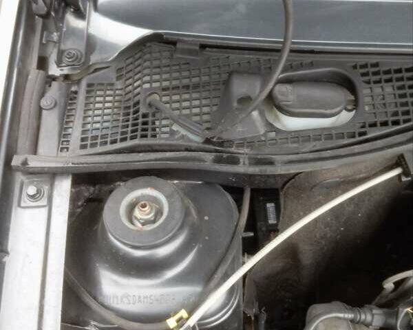 Серый Дачия Logan MCV, объемом двигателя 1.6 л и пробегом 214 тыс. км за 6200 $, фото 32 на Automoto.ua