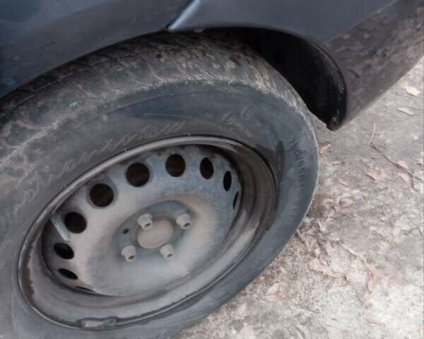 Серый Дачия Logan MCV, объемом двигателя 1.6 л и пробегом 214 тыс. км за 6200 $, фото 45 на Automoto.ua