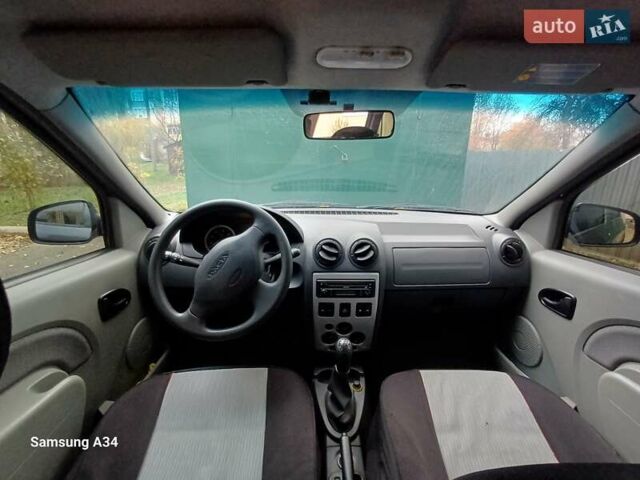 Серый Дачия Logan MCV, объемом двигателя 1.6 л и пробегом 126 тыс. км за 4300 $, фото 9 на Automoto.ua