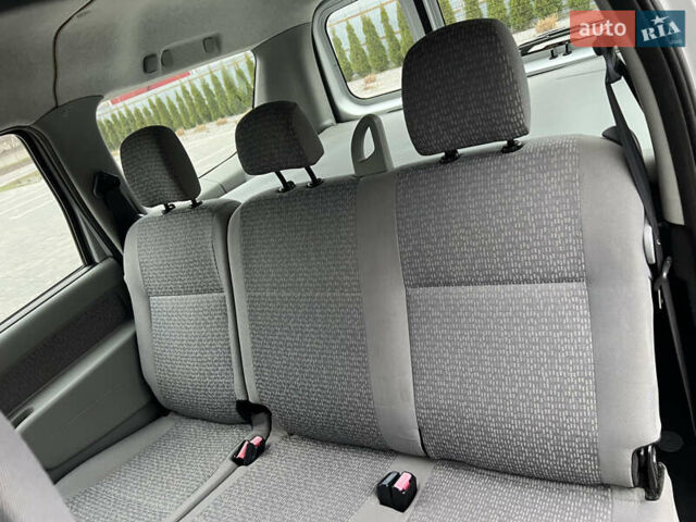 Серый Дачия Logan MCV, объемом двигателя 1.6 л и пробегом 245 тыс. км за 4999 $, фото 66 на Automoto.ua