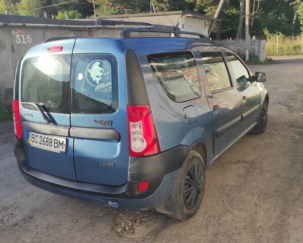 Серый Дачия Logan MCV, объемом двигателя 1.6 л и пробегом 188 тыс. км за 5000 $, фото 4 на Automoto.ua