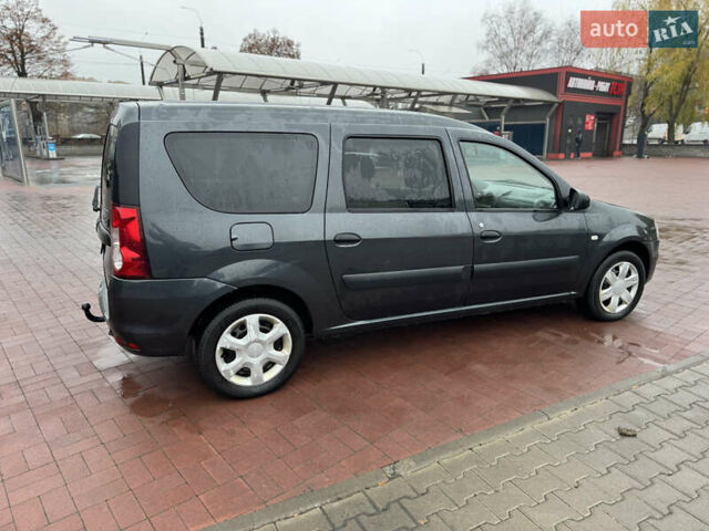 Серый Дачия Logan MCV, объемом двигателя 1.6 л и пробегом 167 тыс. км за 4650 $, фото 8 на Automoto.ua