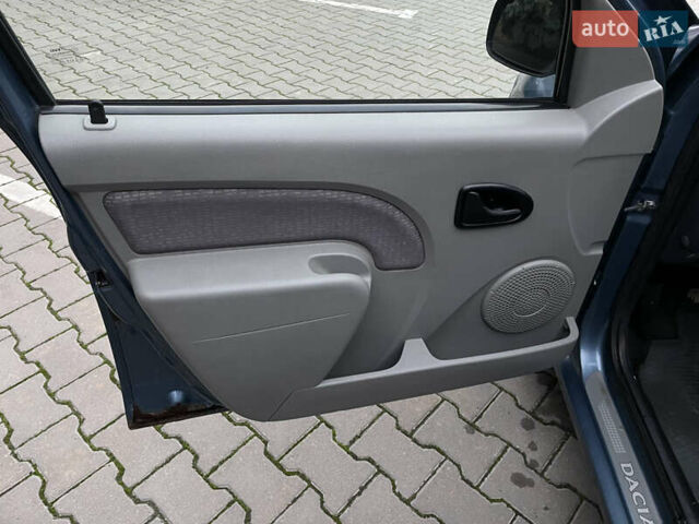 Серый Дачия Logan MCV, объемом двигателя 1.46 л и пробегом 283 тыс. км за 4700 $, фото 10 на Automoto.ua