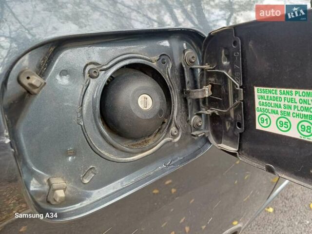 Серый Дачия Logan MCV, объемом двигателя 1.6 л и пробегом 126 тыс. км за 4300 $, фото 28 на Automoto.ua