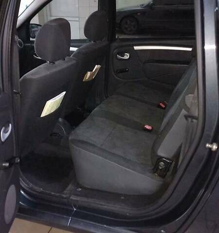 Серый Дачия Logan MCV, объемом двигателя 1.6 л и пробегом 199 тыс. км за 6000 $, фото 4 на Automoto.ua