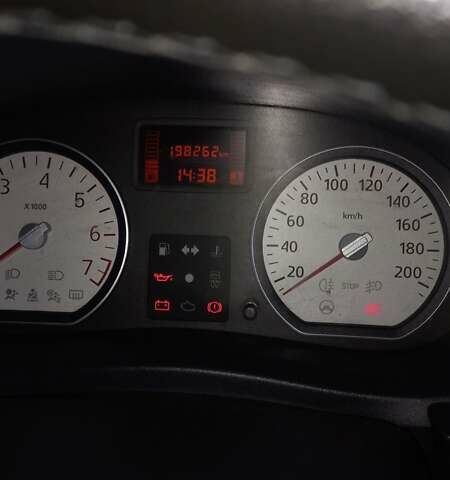 Серый Дачия Logan MCV, объемом двигателя 1.6 л и пробегом 199 тыс. км за 6000 $, фото 6 на Automoto.ua