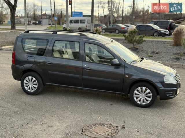Сірий Дачія Logan MCV, об'ємом двигуна 1.5 л та пробігом 320 тис. км за 4500 $, фото 9 на Automoto.ua