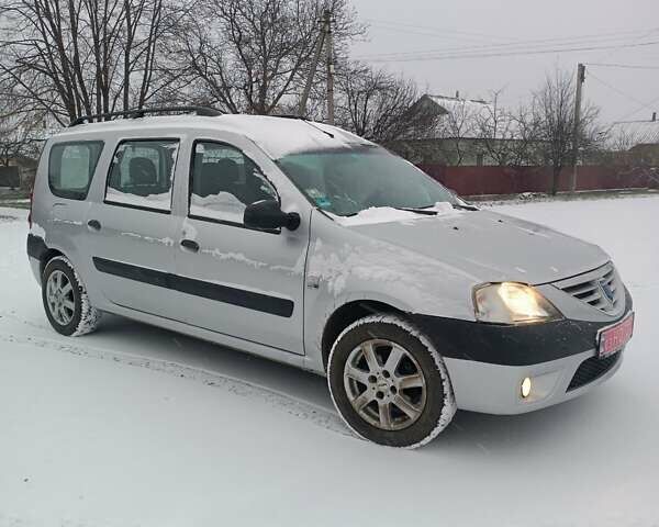Серый Дачия Logan MCV, объемом двигателя 0 л и пробегом 192 тыс. км за 5799 $, фото 1 на Automoto.ua