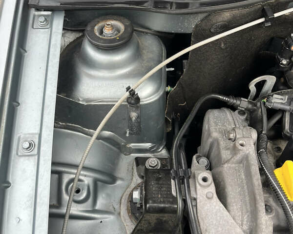 Сірий Дачія Logan MCV, об'ємом двигуна 1.6 л та пробігом 212 тис. км за 5800 $, фото 16 на Automoto.ua