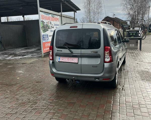 Сірий Дачія Logan MCV, об'ємом двигуна 1.6 л та пробігом 212 тис. км за 5800 $, фото 19 на Automoto.ua