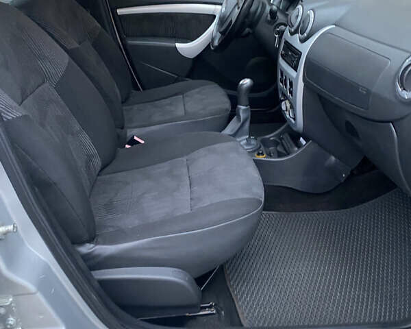 Сірий Дачія Logan MCV, об'ємом двигуна 1.6 л та пробігом 213 тис. км за 6450 $, фото 20 на Automoto.ua