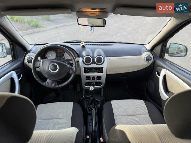 Сірий Дачія Logan MCV, об'ємом двигуна 1.5 л та пробігом 320 тис. км за 4500 $, фото 14 на Automoto.ua