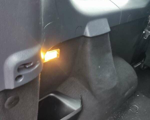 Сірий Дачія Logan MCV, об'ємом двигуна 1.6 л та пробігом 162 тис. км за 6950 $, фото 5 на Automoto.ua