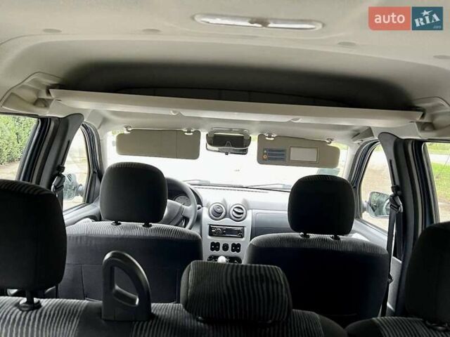 Сірий Дачія Logan MCV, об'ємом двигуна 1.6 л та пробігом 168 тис. км за 6800 $, фото 86 на Automoto.ua