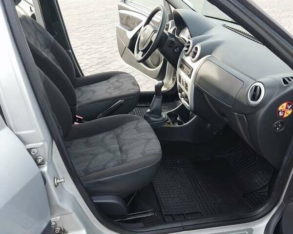 Серый Дачия Logan MCV, объемом двигателя 1.6 л и пробегом 163 тыс. км за 6950 $, фото 17 на Automoto.ua