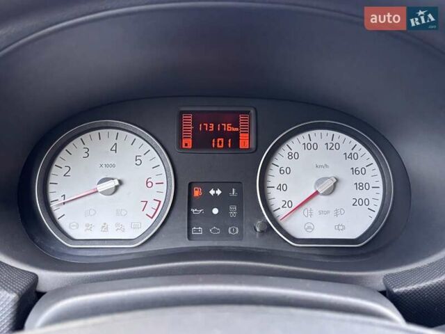 Серый Дачия Logan MCV, объемом двигателя 1.6 л и пробегом 173 тыс. км за 6649 $, фото 109 на Automoto.ua