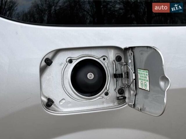 Серый Дачия Logan MCV, объемом двигателя 1.6 л и пробегом 173 тыс. км за 6649 $, фото 43 на Automoto.ua