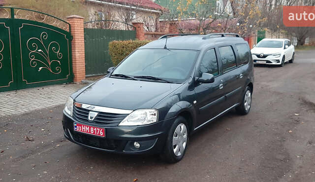 Серый Дачия Logan MCV, объемом двигателя 1.6 л и пробегом 180 тыс. км за 6650 $, фото 6 на Automoto.ua