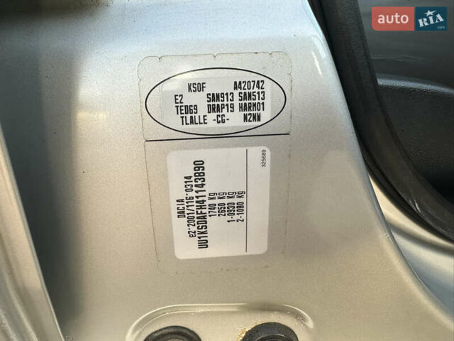 Сірий Дачія Logan MCV, об'ємом двигуна 1.6 л та пробігом 172 тис. км за 6150 $, фото 22 на Automoto.ua